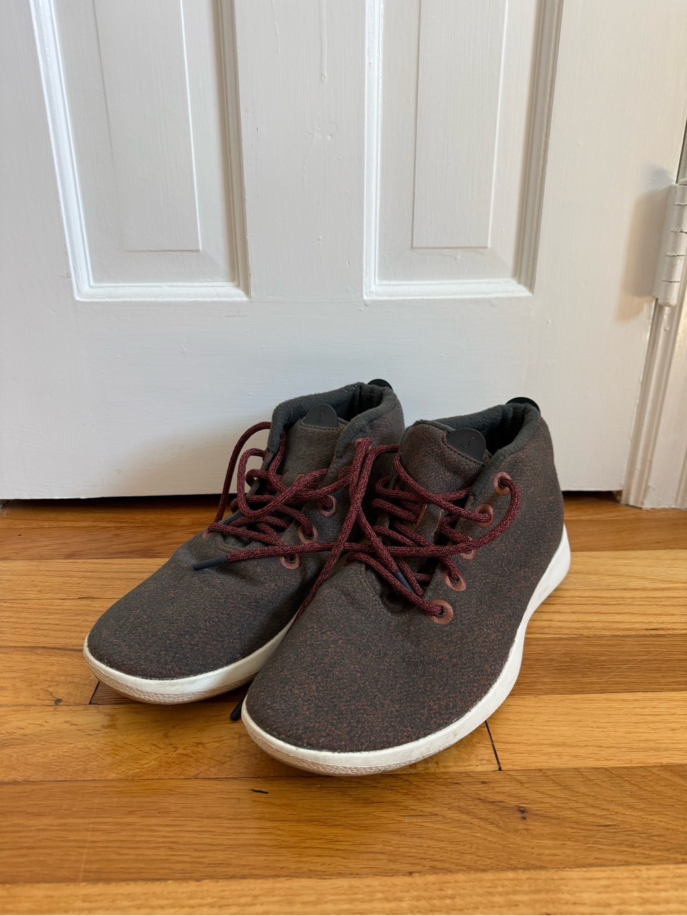 allbirds Men’s Wool Runner Dark Brown Sneakers size 13